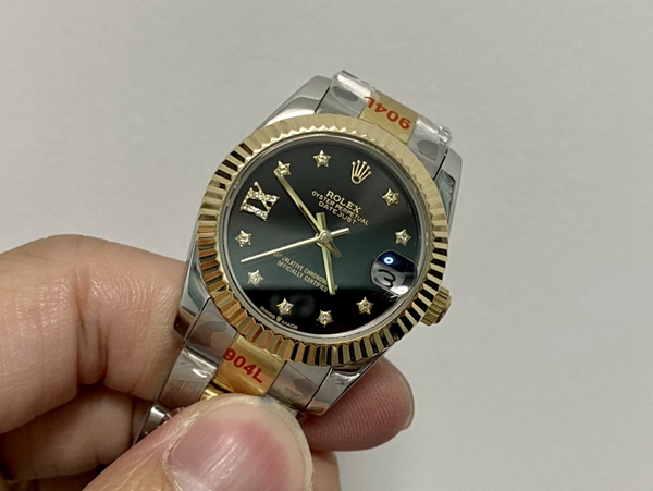 激安ロレックス背面デザイン